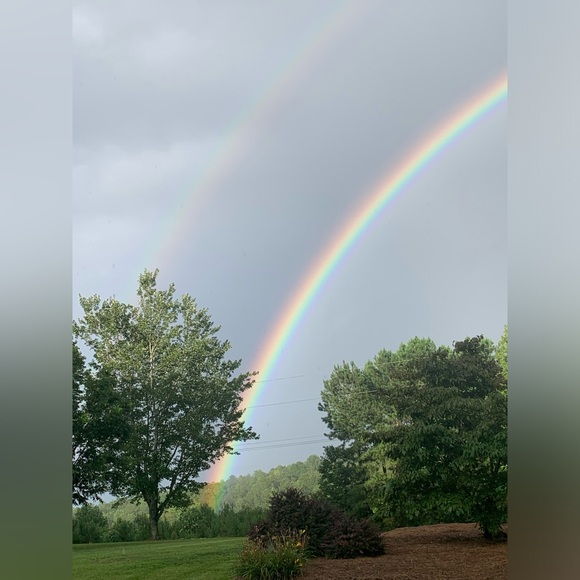 Meet your Posher, Jen - Picture 2 of 3